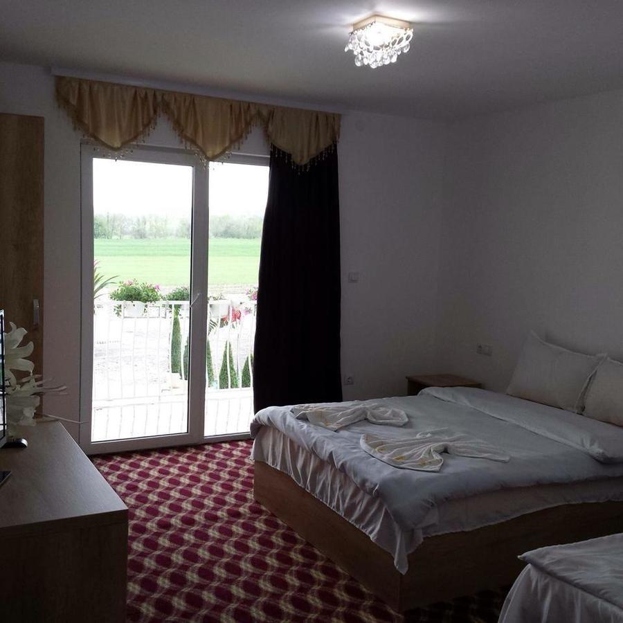 Hotel Juliana Platinum Brad Esterno foto